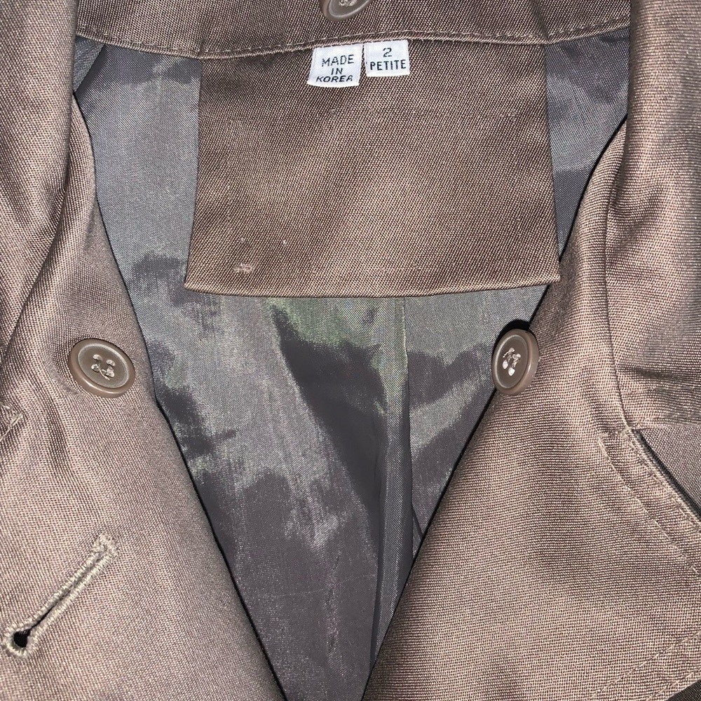 Gorgeous All-Weather Coat, Size 2 Petite - Picture 2 of 13